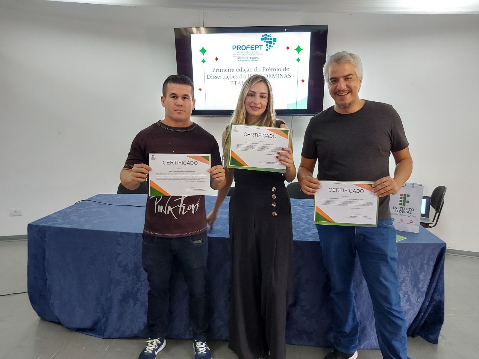 premio dissertacoes