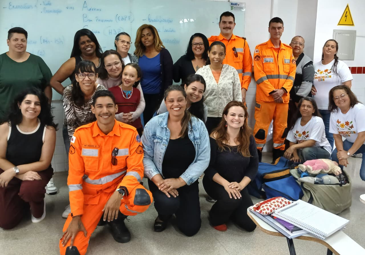 Aula de primeiros socorros com o Corpo de Bombeiros