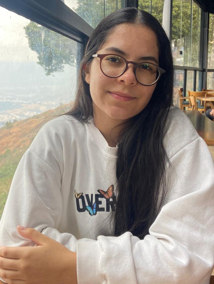Isabella Cordeiro - Estudante